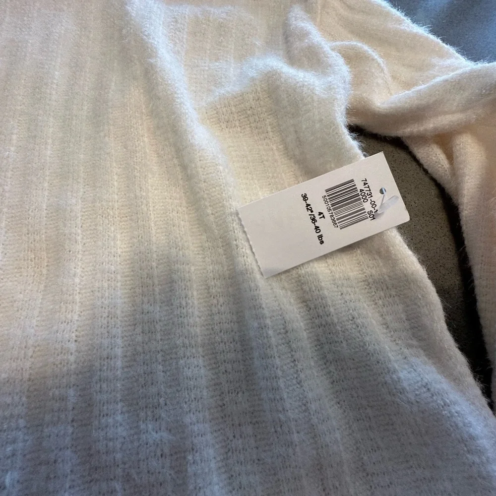 N/A stylish cream